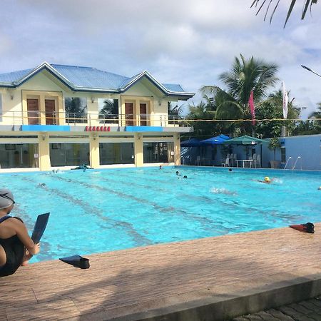 Eduardo'S Resort Calapan ภายนอก รูปภาพ