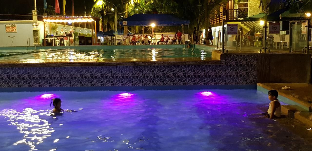 Eduardo'S Resort Calapan ภายนอก รูปภาพ