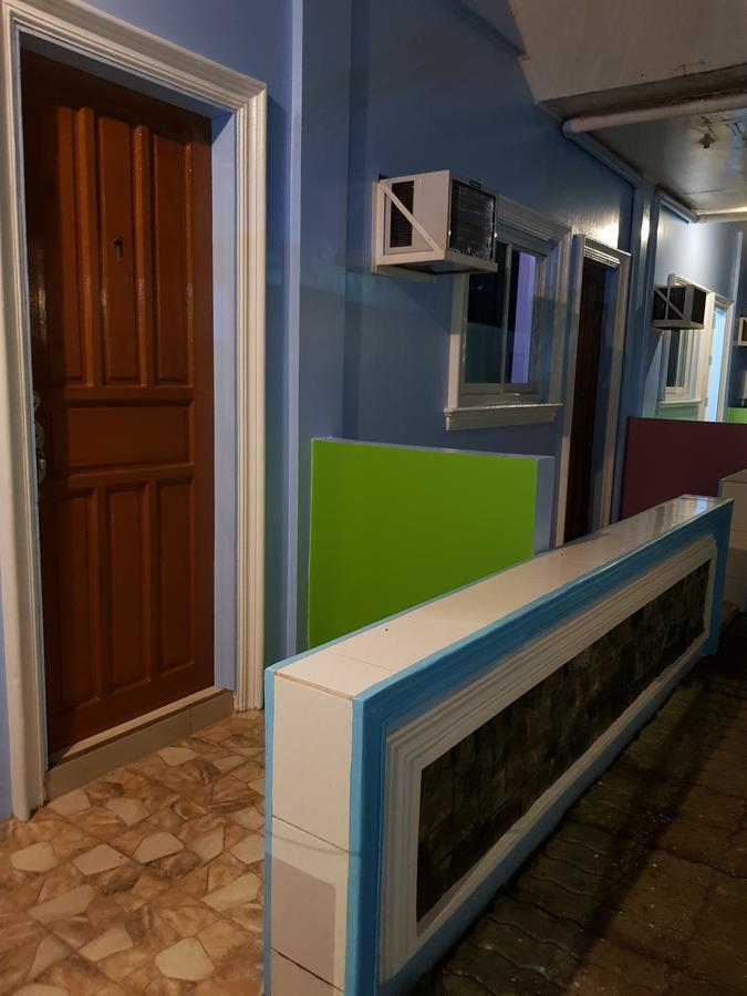 Eduardo'S Resort Calapan ภายนอก รูปภาพ